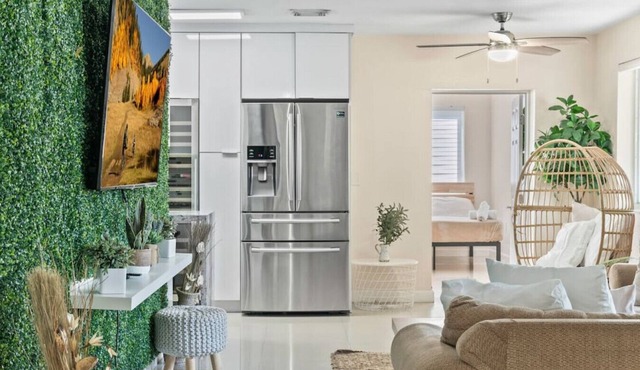 NEW Casa Maui I 10min to beach I Pool I 18 Sleeps