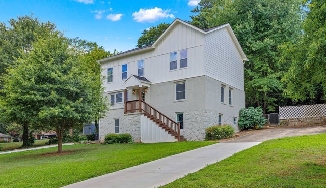 New Castle SLP16 East Lake area