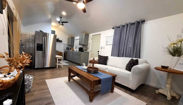 NEW ★| Central Air| Huge yard | Cozy