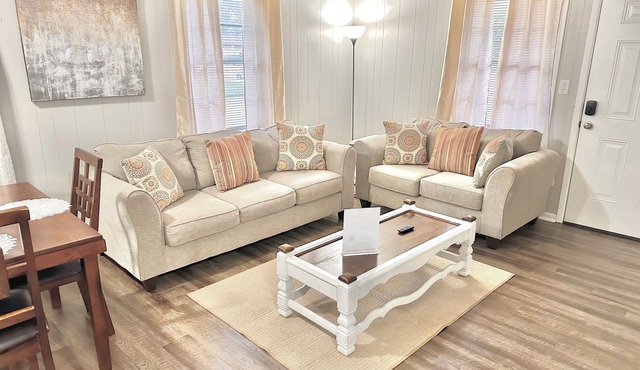 NEW! Charming 2-bed home close to MSU