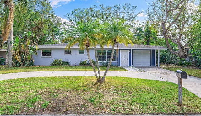 NEW! Charming 3/3 Home near Payne Park and Legacy Trail