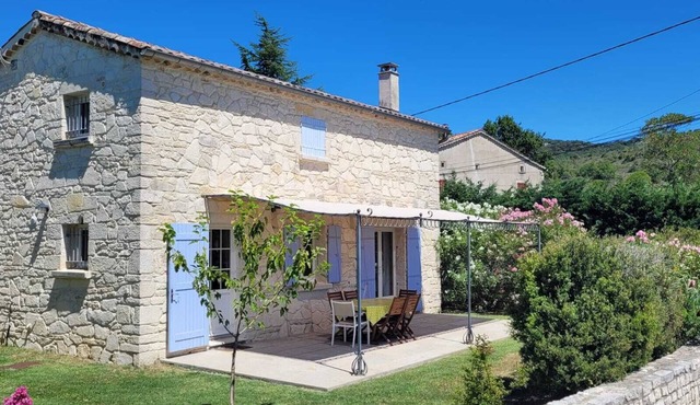 New charming cottage 81 m2 (3 stars) - 4 people - near Vallon Pont d'Arc