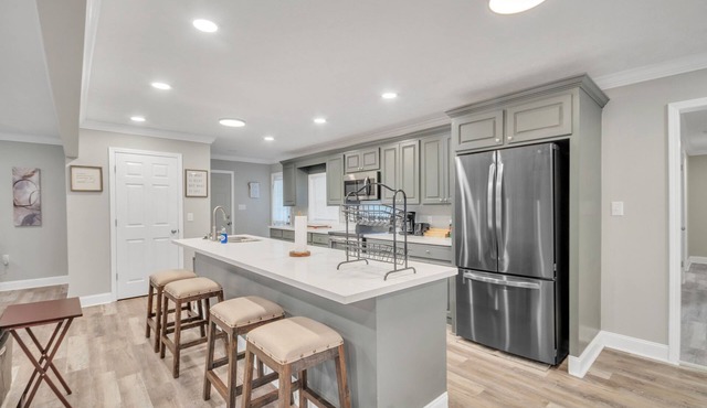 NEW! Charming Southern Retreat Near Historic Downtown