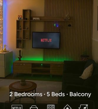 New Chic Apartment IA, Netflix, Parking, Balcony, 9min from Paris La Défense