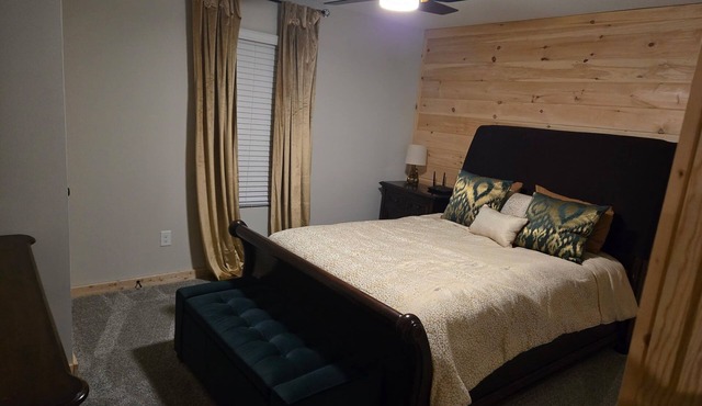 New Chic Cabin In Talking Rock Creek Subdivision