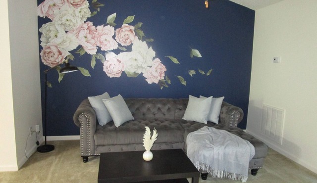 New! City Chic 13min to Airport and 20min to City Center