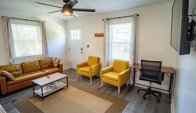 New & Clean 2 Bed Walltown Home. Walk to Duke! A