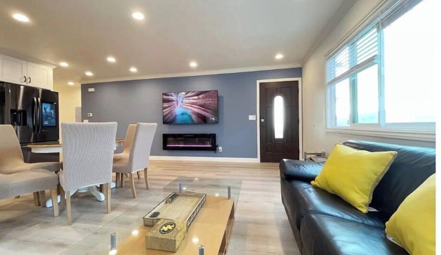 New Coastal Home🐠 Steps to pier🐢 16mins to SFO✈️