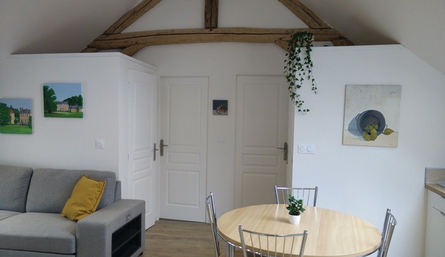 New: Comfortable apartment near Chambord