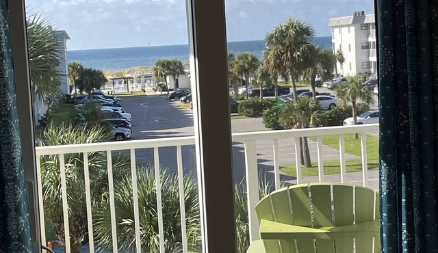 New Condo built 2021, Ocean Front ! 2 BR 2Bath sleeps 6