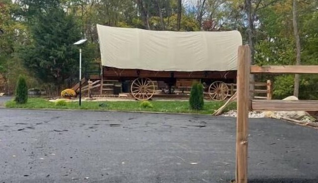 New Conestoga 1843 Wagon