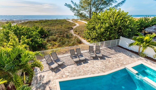New Construction - Direct Beach Front Pool Home - 6 Bedrooms - 4.5 Baths