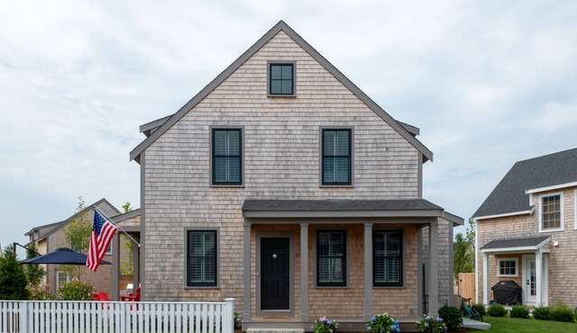 New Construction! 5 bedroom home with community clubhouse and pool