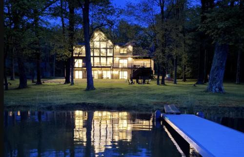 New Construction 7 bedroom luxury lakefront home in golf neighborhood