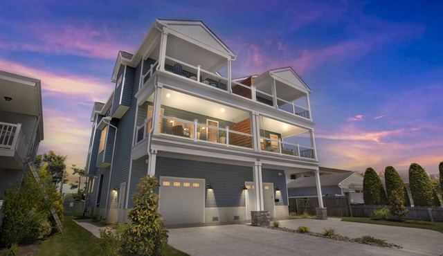 New Construction - Custom Beach Home - Steps to Beach and Park