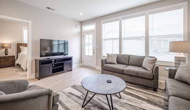 New Construction, New Furnishings, Luxury Unit
