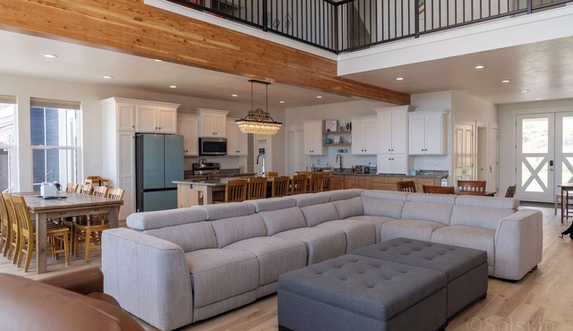 New Construction! North Bear Lake Beach House - 6 bed, 6 bath