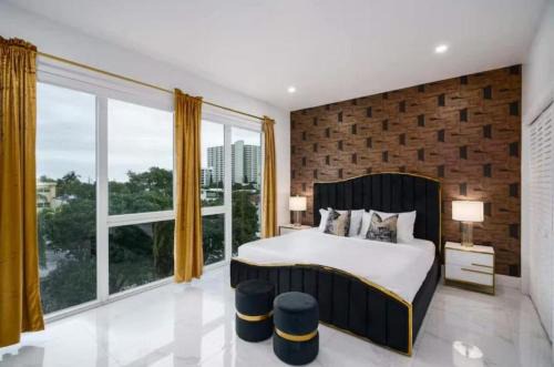 New Construction Villa 3 Min Walk to Beach Pool