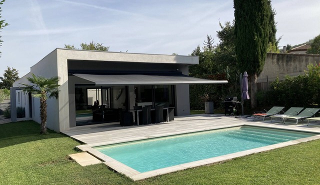 New contemporary villa in Aix en Provence