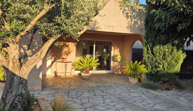 NEW- cosy family home