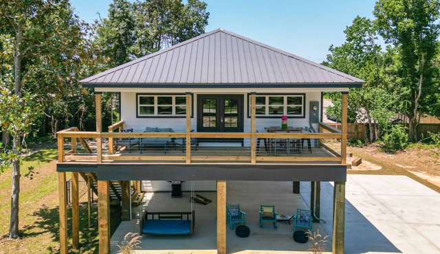 New cottage blocks from the beach; pets OK! Firepit! Grill! EV Charger! 65” TV