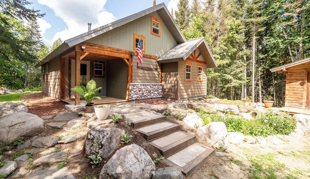 New Cottage in the Northwoods