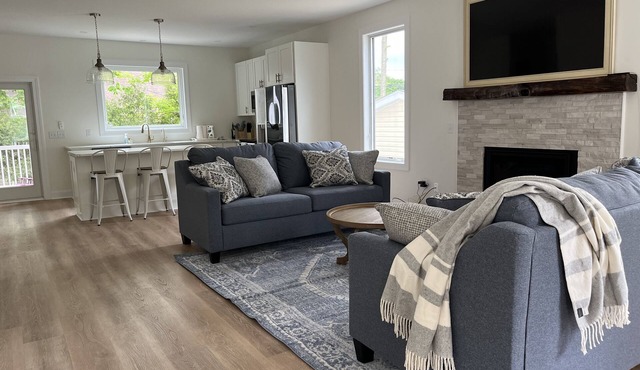 NEW cottage in Lakeside Chautauqua, OH Sleeps 12, 3BR 2.5 Bath