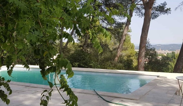 New! Country house close to town