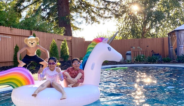 NEW cozy beautiful home with pool hot tub in a quiet neighborhood NOPARTYALLOWED