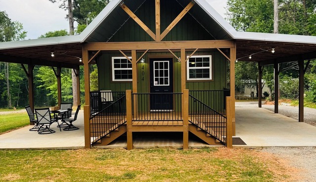 New! Cozy Cabin 3/Lake Hartwell/Green Pond Lndg/Broyles Landing/Covered Shelter