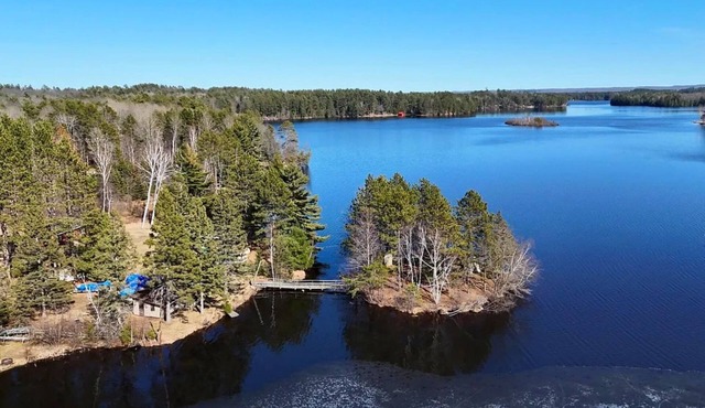 New! Cozy Cabin on a Private Island
