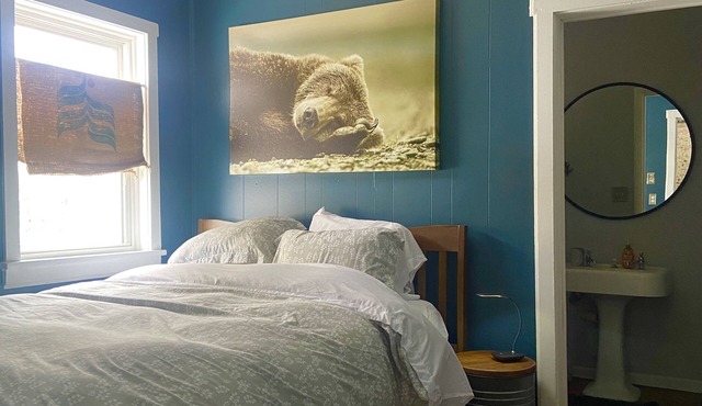 NEW! Cozy Cottage 2 Blocks from Yellowstone River