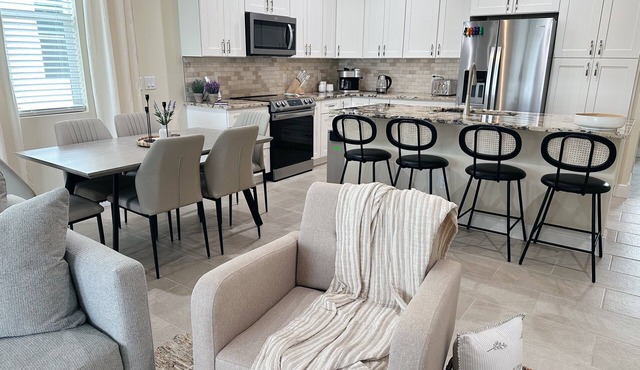 NEW Cozy Home in Historic Venice