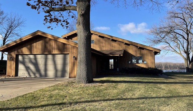 NEW! Cozy home overlooking Mississippi River