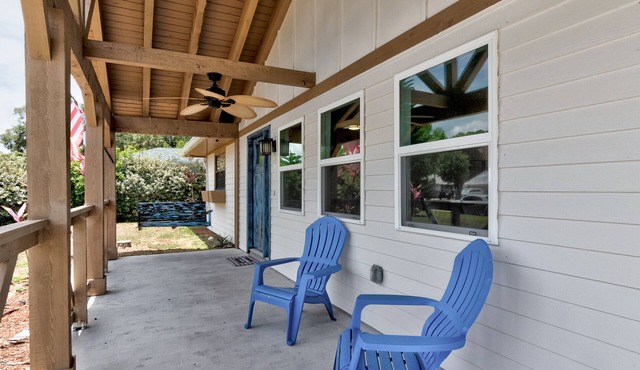 NEW! Cozy Sebastian Home - Only 15 min from Beach!