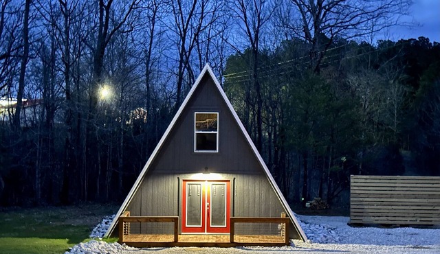 ❄️✨ NEW Custom A-Frame cabin near Mammoth Cave and <1 mi to Nolin Lake