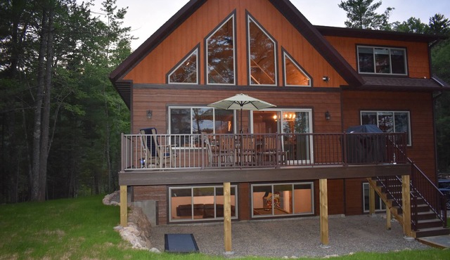 New Custom Built 5 BR, 3.5 Bath Home on Upper Buckatabon Near Eagle River