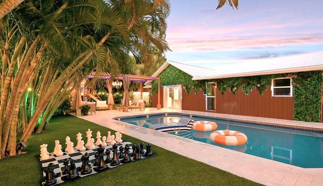 NEW Delray Resort Villa: Heated Pool, Golf, Kids Playground, Minutes to Beach