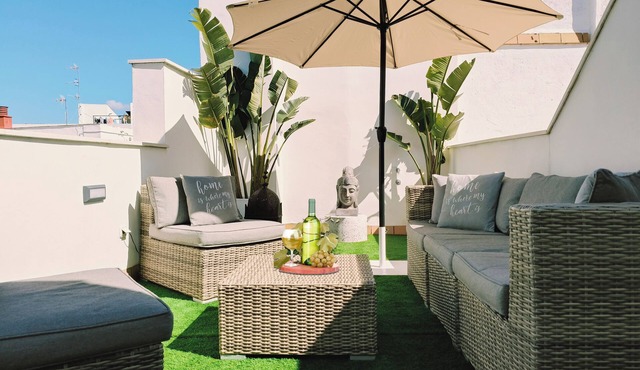 NEW Designer Penthouse in Sevilla center