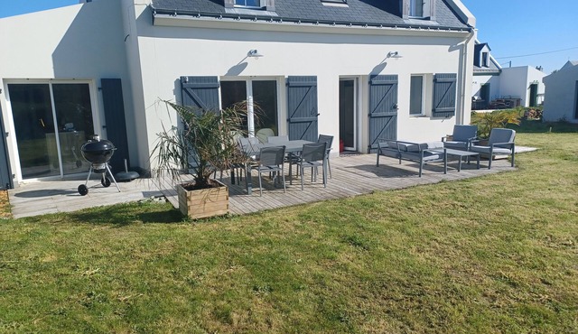 NEW DETACHED HOUSE 4 BEDROOMS GARDEN SAUZON BEAUTIFUL ISLAND AT SEA