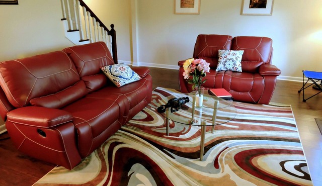 New Discounts in 2026 Downtown, Free Parking 2RokuTVs, 2KingB, Free Wi-Fi