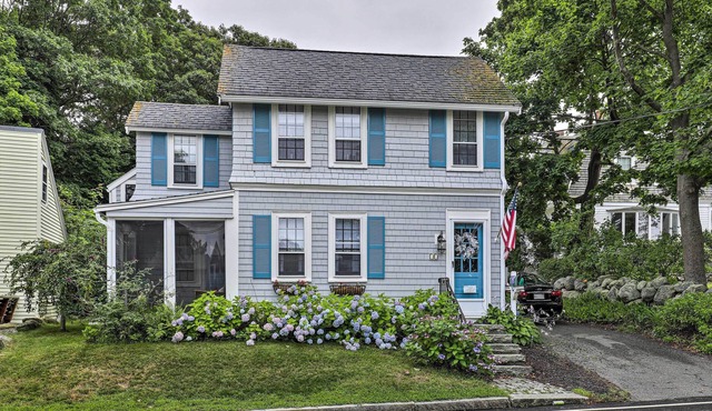 NEW! Dreamy Rockport Getaway < Half Mi to Coast!