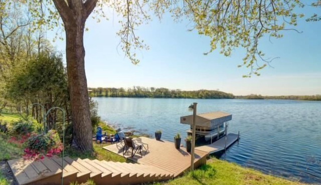 New! Eagle Lake 4 bedroom Retreat
