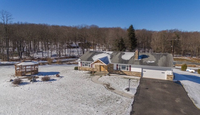 New! El Sueno: Lake Area, Wood Fireplace!