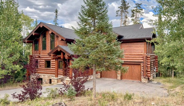 NEW Elk Ridge Lodge: Hammock, Foosball, in Silverthorne! 22034