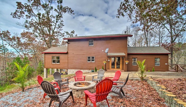 NEW! Ellijay Cabin w/ Hot Tub, Near Carters Lake!