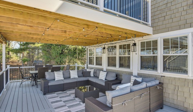 New England Cottage! Water Views & Decks