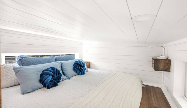 New England Tiny Home Experience: Coffee & More!