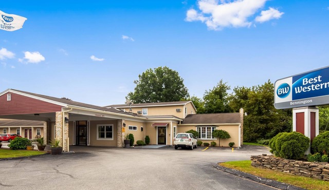 New Englander Inn Bennington