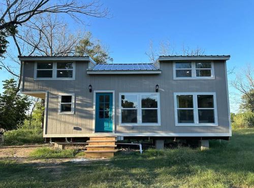 New Entire Tiny Luxury Home